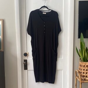 XS/S Dwell & Slumber Black Button-front Dress